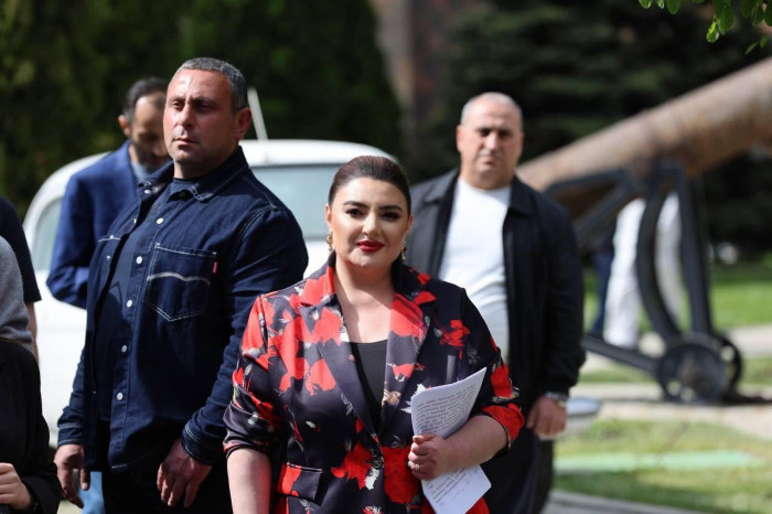 Գագիկ Ծառուկյանը հրաժարվել է ուղևորությունից և վերադարձել է տուն