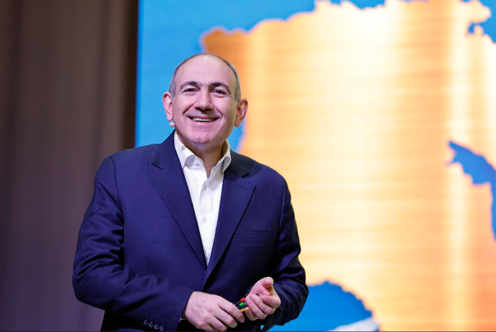 ՔՊ-ական ժուլիկություն՝ թվիթները շնորհավորանքի տեղ անցկացնելով