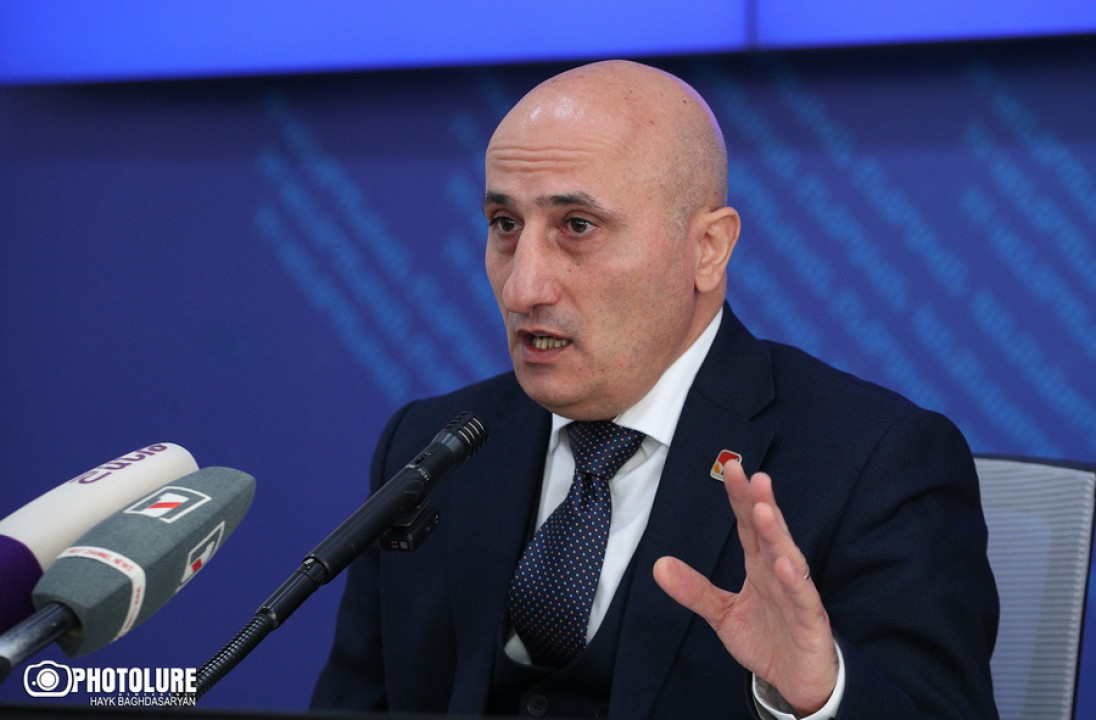 ԿԸՀ, նկարչությունից երկուս եք ստանում