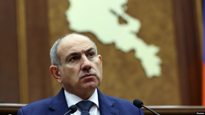 Որքան հեշտ՝ խորհրդարանում, այնքան ծանր՝ դուրսը