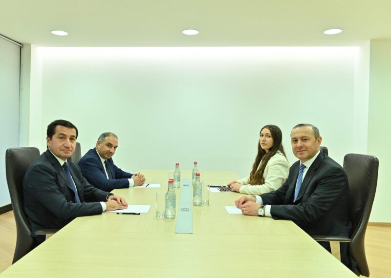 Հիքմեթ Հաջիեւը Դիլիջանում է