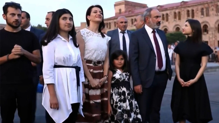 «Հրապարակ». Կայքը դեռ չի աշխատում, Աննա Հակոբյանը հայտարարագիր ներկայացրել է վերջին օրը