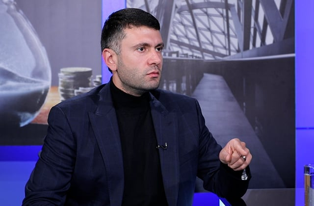 «Հրապարակ». Անգամ պատերի տակ վախենում են խոսել իշխանությունից