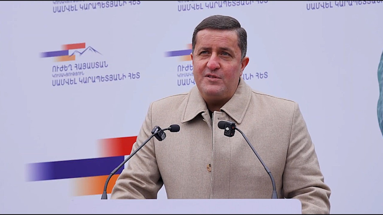 #Ուղիղ․ Քննվում է Դավիթ Ղազինյանին պատգամավորական անձեռնմխելիությունից զրկելու հարցը