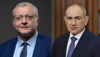 Այնտեղ փակում են այդ դռները, Հայաստանում՝ բացում