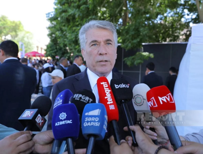 Բաքվում կրկին «պատռեցին» Փաշինյանի «դիմակը»․ հայկական հողերից «աչք չեն կտրում»