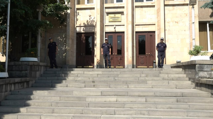 #Ուղիղ․ ՍԴ դիմումներ են ներկայացվում