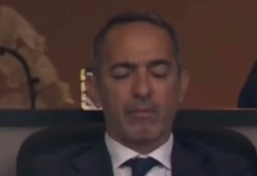 Հայազգի Յուրի Ջորկաեֆը քնել է խաղի ժամանակ