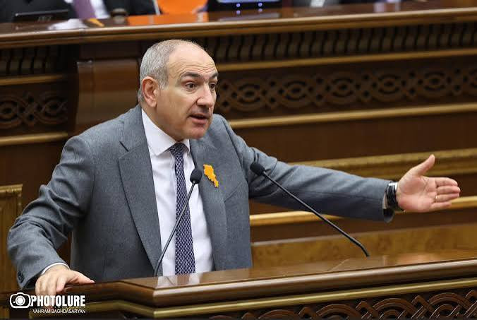 Նիկոլն այլևս օրինական չէ
