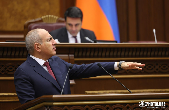 «Հրապարակ»․ ՔՊ-ն հետողորմեա է անում իր ընդունած օրենքը՝ գայթակղելով ընդդիմությանը