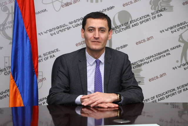 «Հրապարակ». Վերաատեստավորումից «կտրվածների» թիվը թաքցնում են