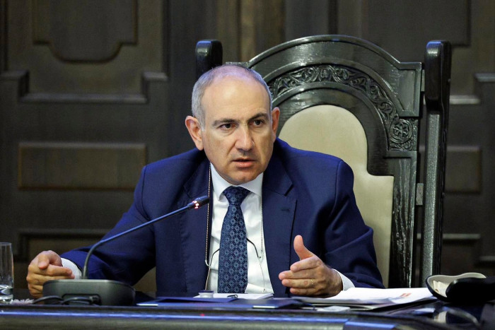 Բռնապետ ես, բռնապետ
