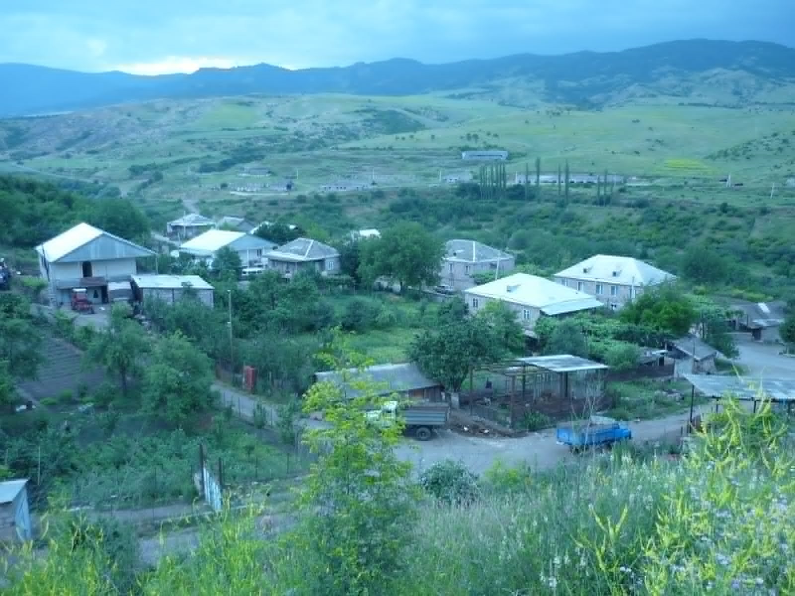 «Հրապարակ»․ Վերին Ոսկեպարը կհանձնեն, իսկ Բերքաբերի հողերը հետ չեն ստանա