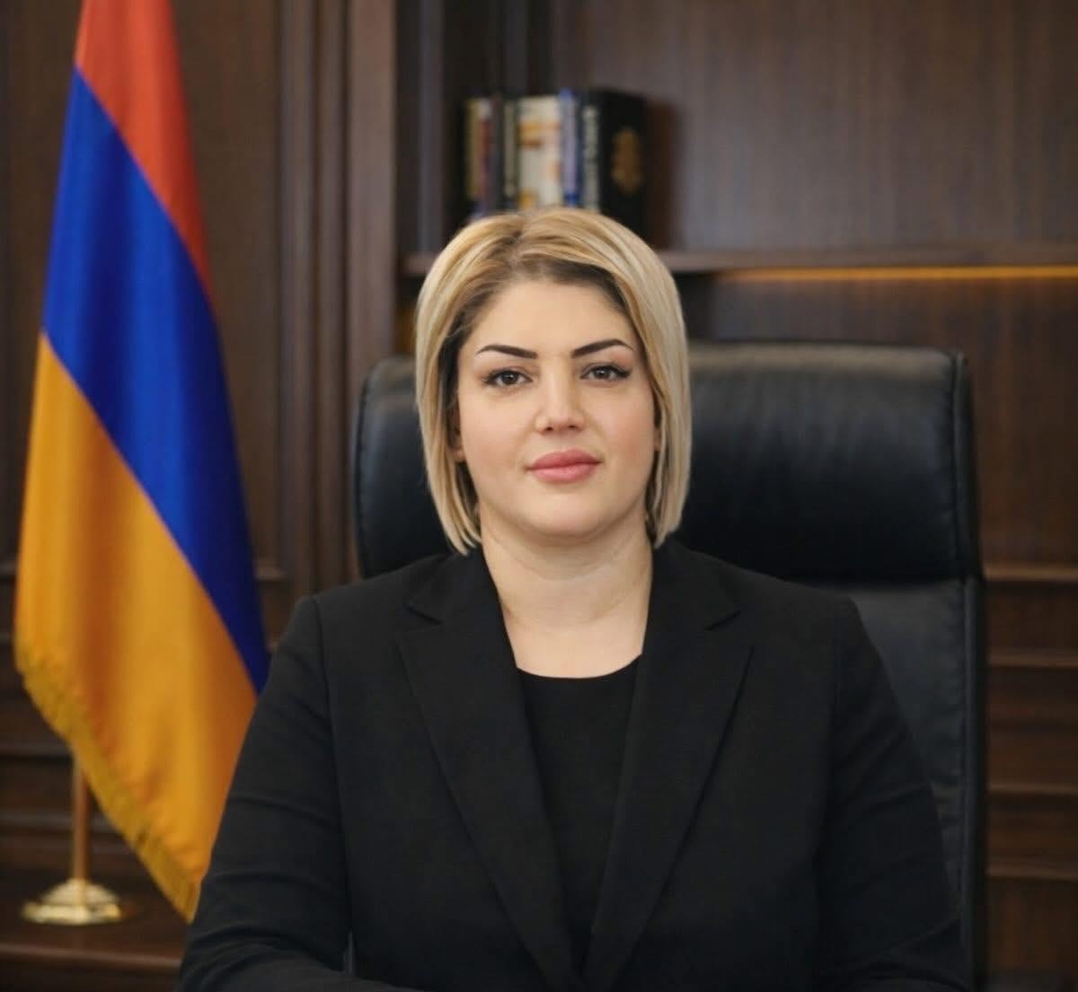 «Հրապարակ»․ Ուրիշ տղամարդու կողքին չէի կարող նստել, ամուսնուս վարորդ եմ ընդունել