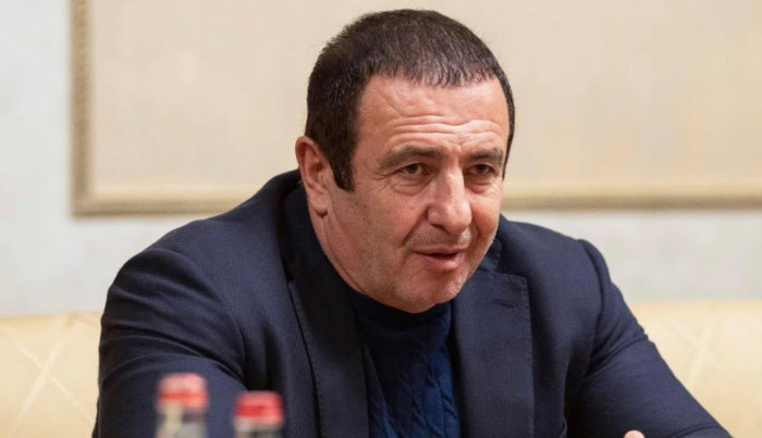 Ծառուկյանի կալանքի հարցով նիստն ավարտվել է․ դատարանը հեռացել է խորհրդակցական սենյակ