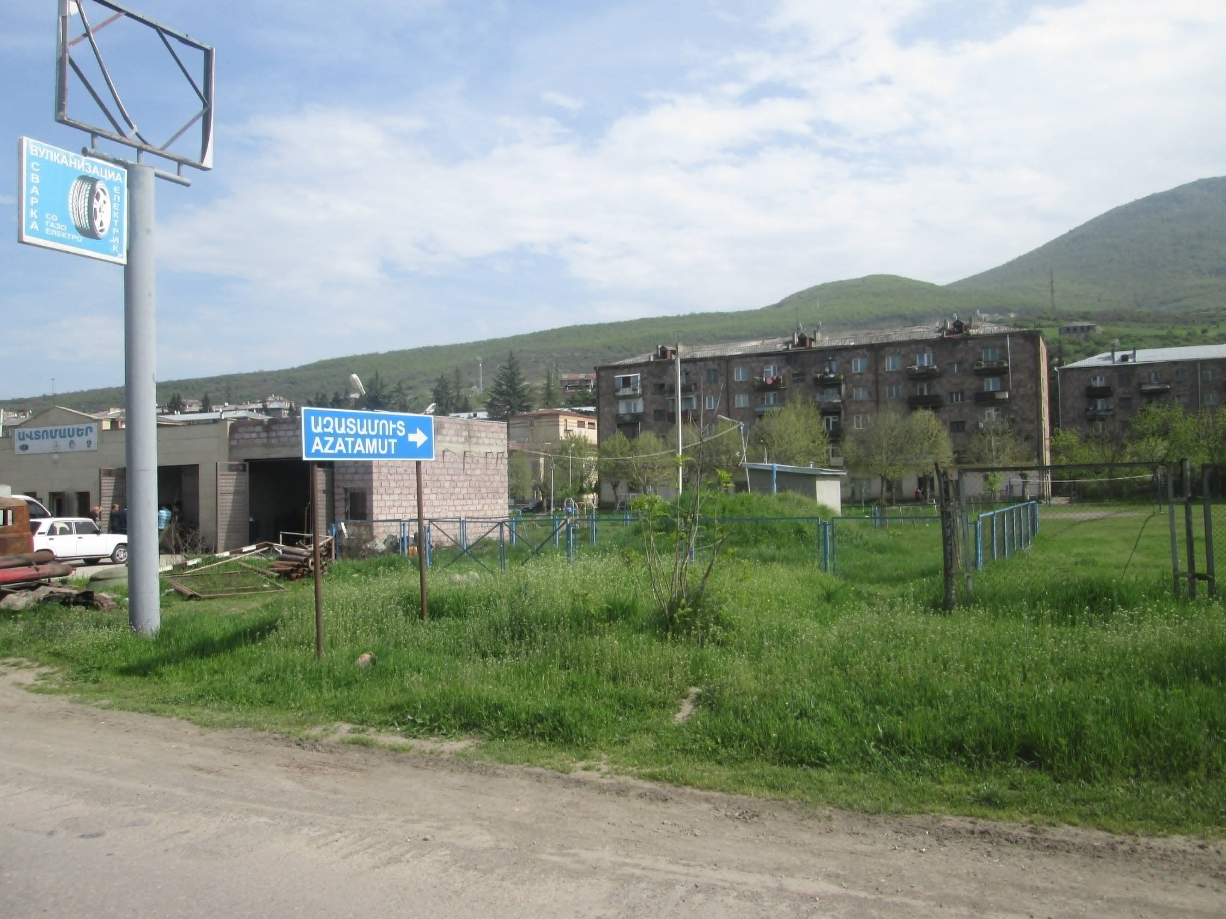 «Հրապարակ». Սահմանազատման արդյունքում Տավուշի մի քանի գյուղ կզրկվի կապից, կմեկուսանա