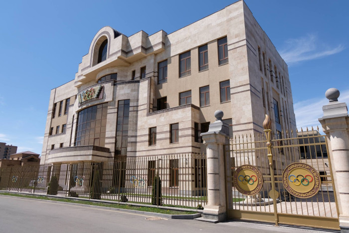 «Հրապարակ». Մարզիկներին մի 5 րոպե ժամանակ են տվել՝ անձնական իրերը հավաքելու, հեռանալու համար