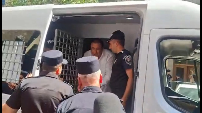 Իրավիճակը լարվեց. Ծառուկյանը տեղափոխվեց ՊԵԿ