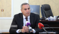 Սկսենք շներից․ Սամվել Կարապետյանը կանի, եթե թողնեն․Ավետիս Առաքելյանը՝  Գյումրիի խնդիրների լուծման ծրագրերի մասին