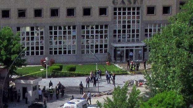 Մահապարտ ահաբեկիչը Թուրքիայիում սպանել է երկու ոստիկանի