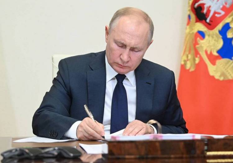Պուտինը հրամանագիր է ստորագրել ՌԴ քաղաքացիներին զինվորական հավաքների զորակոչելու մասին