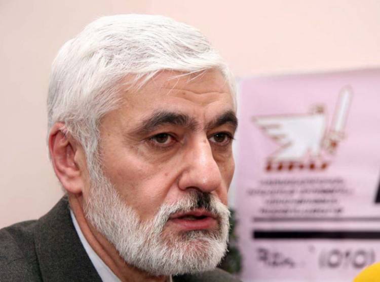 Տեր-Պետրոսյանը փակ նիստեր էր անում, ասում էր. մենք ո՞վ ենք, որ կարողանանք Արցախը պահել