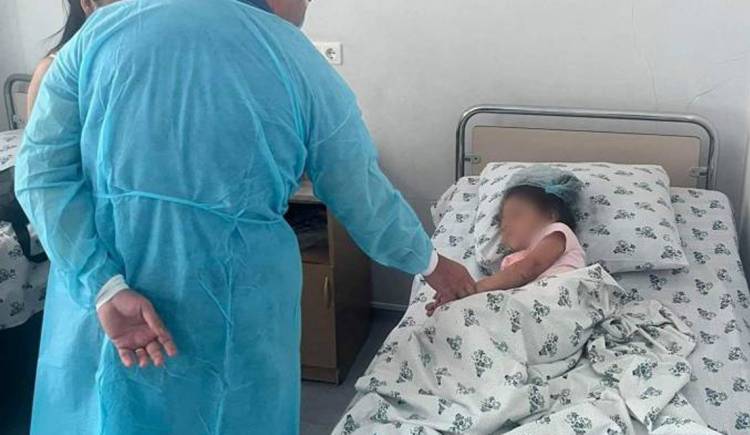 5-ամյա աղջնակը դուրս գրվեց հիվանդանոցից
