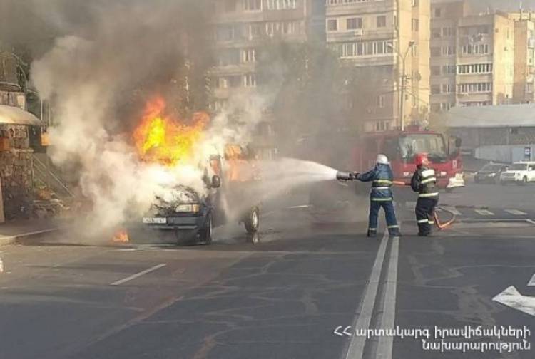 Երևանում միկրոավտոբուս է այրվել