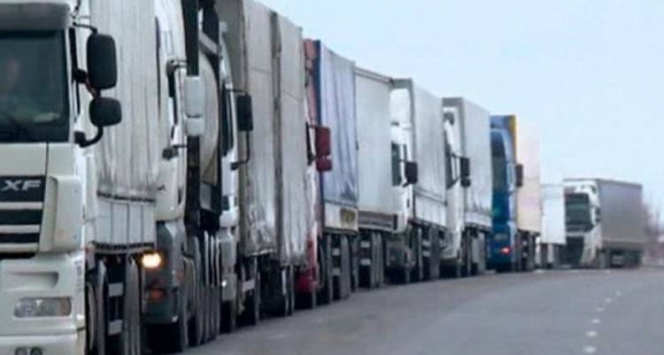 Ռուս-ադրբեջանական սահմանին բեռնատարների կուտակումներ կան 