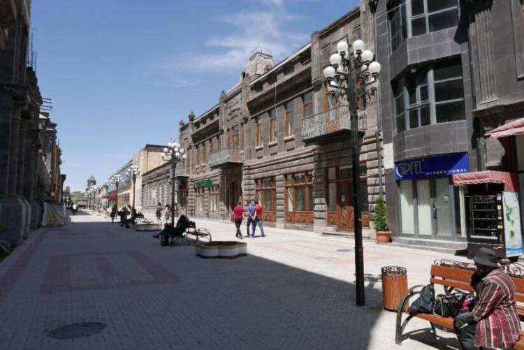 Եկվոր ռուսներն  ուզում են Գյումրիում երկար մնալ․ հյուրատներում տեղ չկա