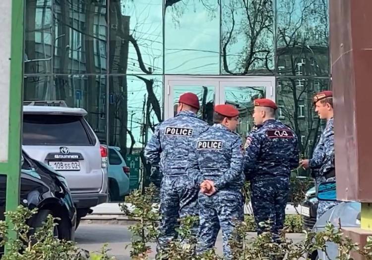 Ոստիկանական ուժեր են բերվել․ որ հյուրանոցում են թուրք ֆուտբոլիստները