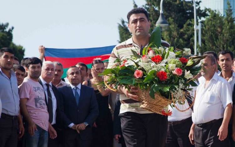 Ալիեւն ադրբեջանցի հերոսներ է կերտում, Փաշինյանը ոչնչացնում է հայ հերոսներին