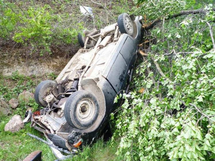 Կապան-Նորաշենիկ ավտոճանապարհին մեքենան ընկել է ձորը․ կա տուժած