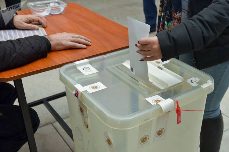 Որքանով են իրատեսական Հայաստանում նոր պառլամենտական ընտրությունները