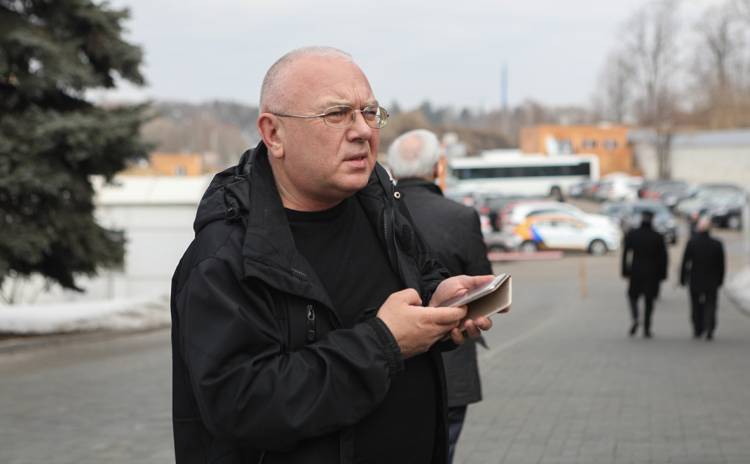 Մոսկվայում ծեծի են ենթարկել հայտնի լրագրողին (լուսանկարներ)