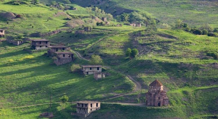 Տավուշի գյուղերին էլ կասի՝ հայկական անձնագիր ստացեք․․․