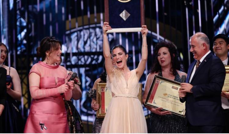 Հայ երգչուհին հաղթել է Տիրանայի միջազգային փառատոնում 