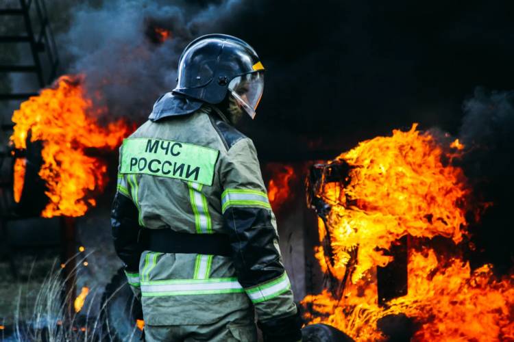 ՌԴ-ում գործարան է այրվում․ հարվածել են ԱԹՍ-ներով