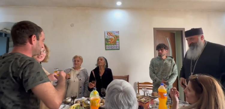 Օրհնանքդ մեզնից անպակաս․ կիրանցեցի Լենա տատիկը նշում է 97-ամյակը
