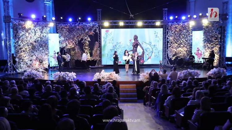 Հաջողակ կանայք՝ մեկ բեմում․ տեղի ունեցավ «Կոչումը՝ կին. ոսկե կոդ - 2024» ամենամյա մրցանակաբաշխությունը