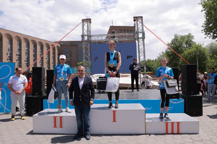 Fastex-ի աջակցությամբ Երևանում կայացել է «One Run – First Run» միջազգային խոշորագույն կիսամարաթոնը