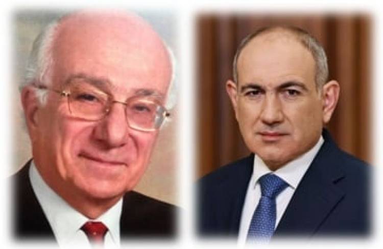 Ձեր հայտարարած «Իրական Հայաստանը», «Փոխվող գաղափարախոսությունը» և այլ տերմինաբանությունները շփոթեցնող և անհասկանալի են