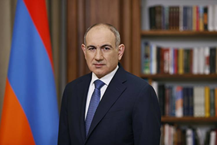 Աբսուրդի պայմաններում մասնավոր աբսուրդը նորմալ երեւույթ է