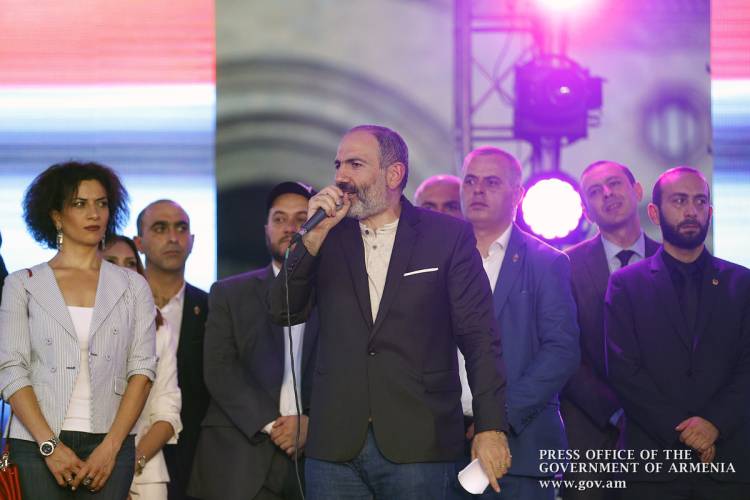 Հայրենիքի գողերը