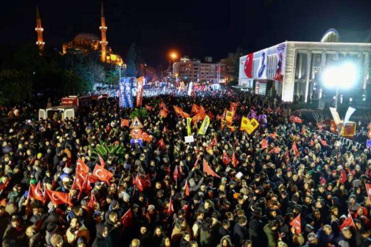 «Էրդողան` բռնապետ, Իմամօղլու՝ նախագահ». Թուրքիան ցնցումների մեջ է