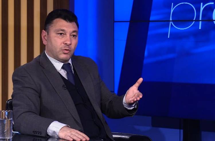 Ո՞վ է կատարյալ ղեկավարը. Շարմազանով