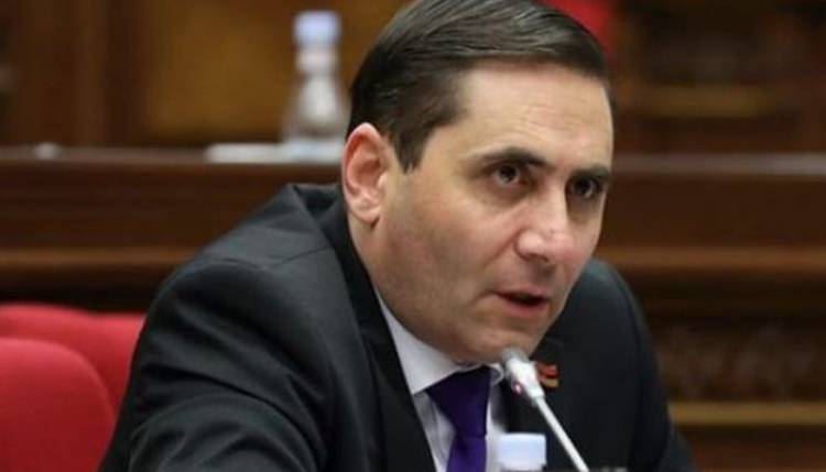 Գռեհիկ, ստոր, բացարձակ սուտ է, իրականությունը ճիշտ հակառակն է