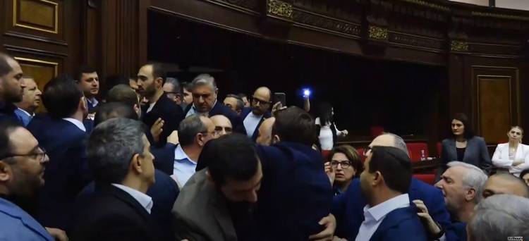 «Հրապարակ»․ ՔՊ-ի արշավը թելադրված է Էրդողան-Ալիեւ տանդեմի կողմից