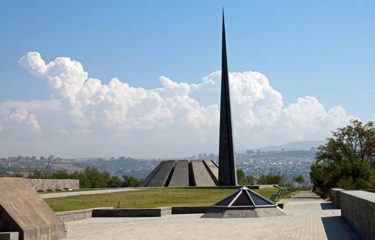 Հենց այսօր է այն օրը, երբ մենք պետք է ապրենք