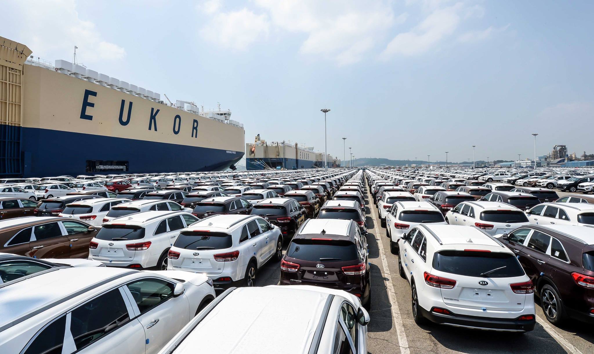 Korea cars. Автомобильный завод в Южной Корее город Ульсан. Завод Киа в Южной Корее. Завод Hyundai в Ульсане, Южная Корея. «Kia-Hyundai» в Ашхабаде.